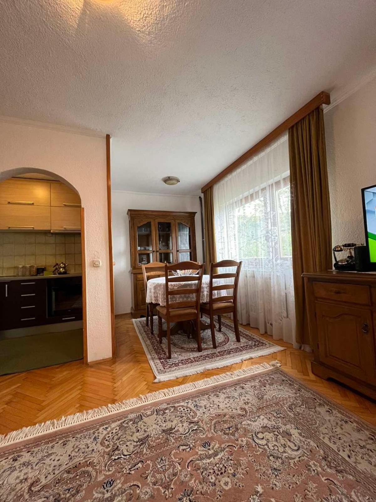Guesthouse Vratnik Sarajevo Ngoại thất bức ảnh