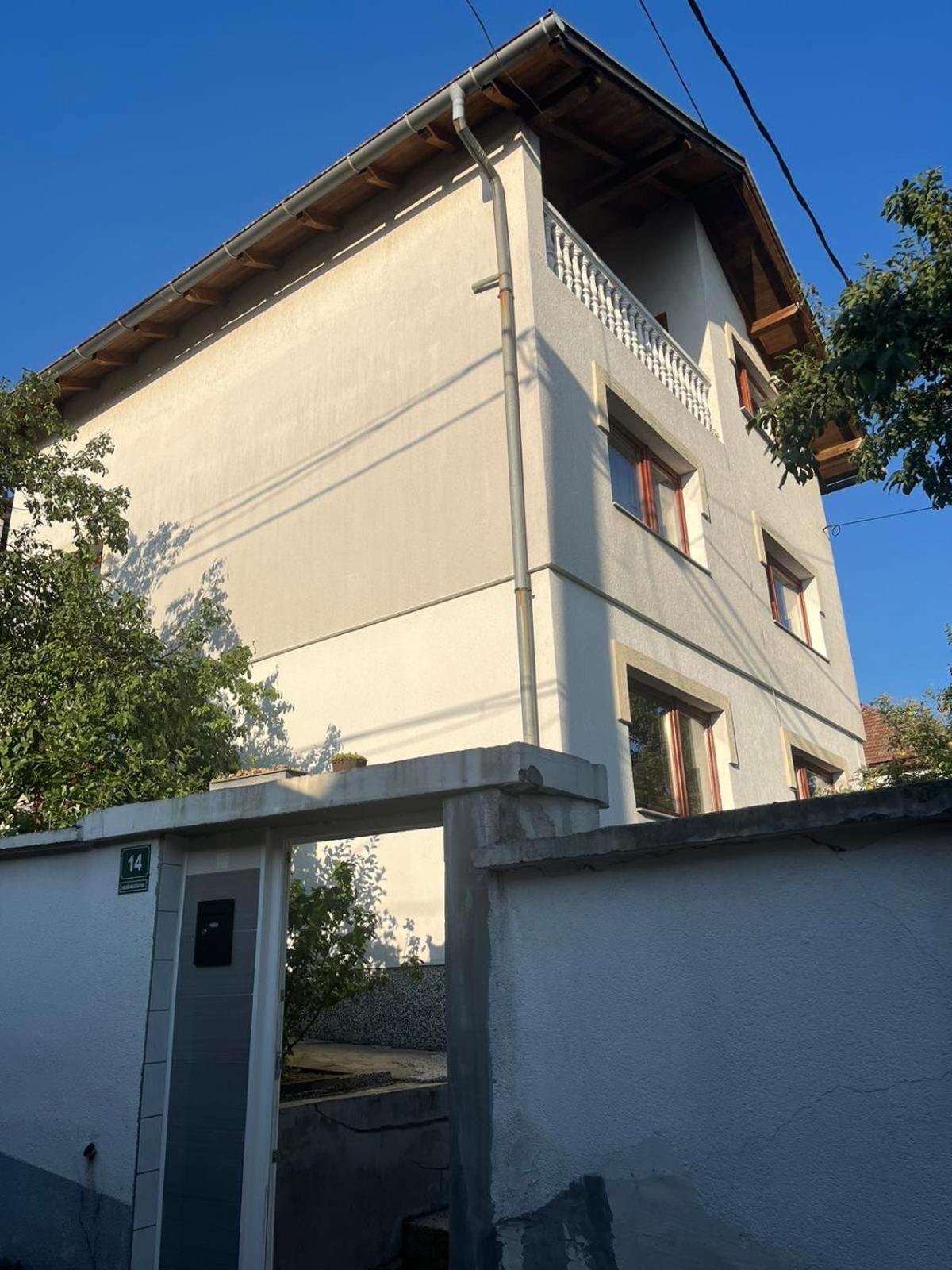 Guesthouse Vratnik Sarajevo Ngoại thất bức ảnh