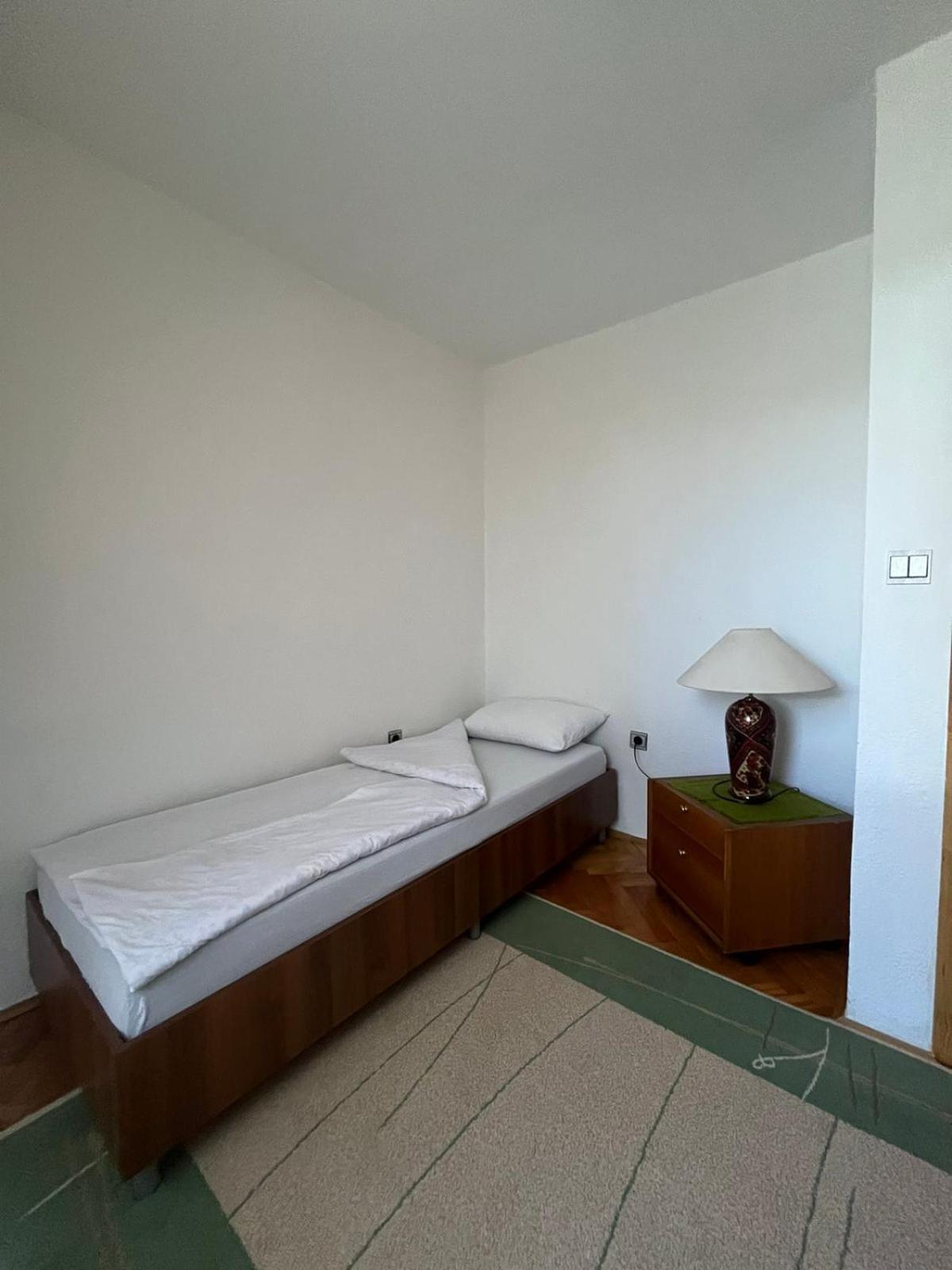 Guesthouse Vratnik Sarajevo Ngoại thất bức ảnh