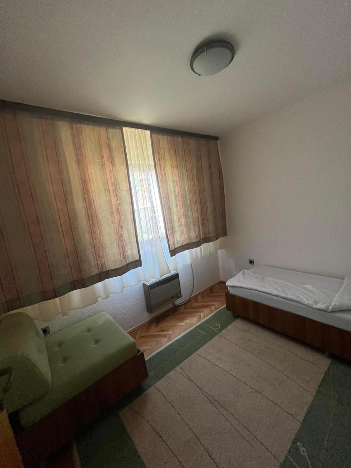 Guesthouse Vratnik Sarajevo Ngoại thất bức ảnh